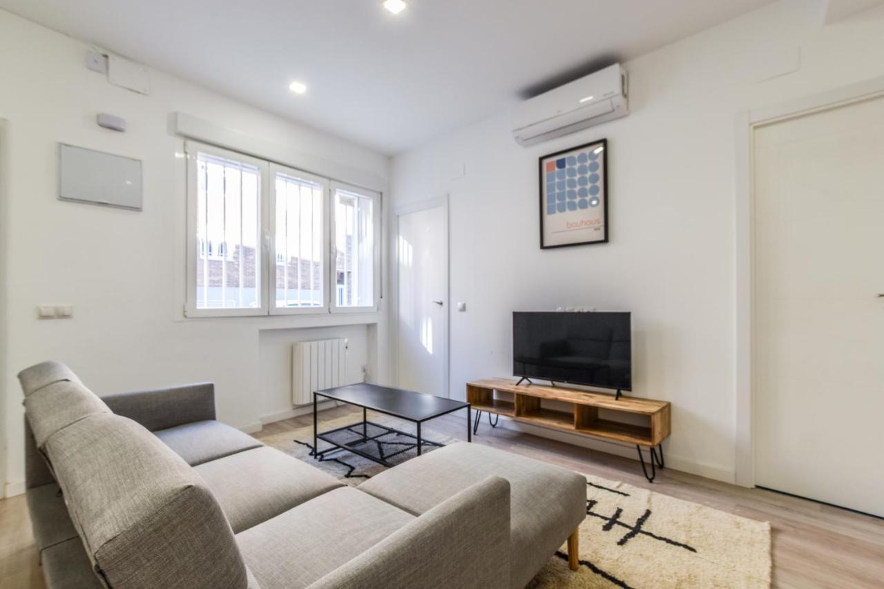 Apartamentos En Madrid Rio Kültér fotó