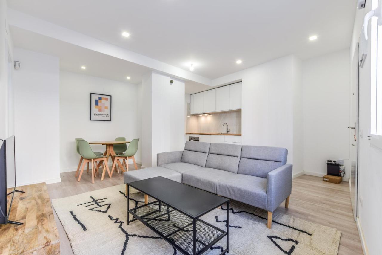 Apartamentos En Madrid Rio Kültér fotó